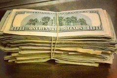 Если ты не хочешь работать, то должен заработать достаточно денег, чтобы позволить себе не работать.